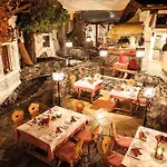 Wellnesshotel ...liebes Rot-flueh Хальдензе