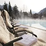 Wellnesshotel ...liebes Rot-flueh Отель