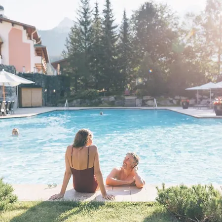 Wellnesshotel ...liebes Rot-flueh 4*