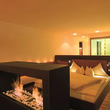 Wellnesshotel ...liebes Rot-flueh Hotel