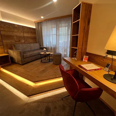 Wellnesshotel ...liebes Rot-flueh 4*