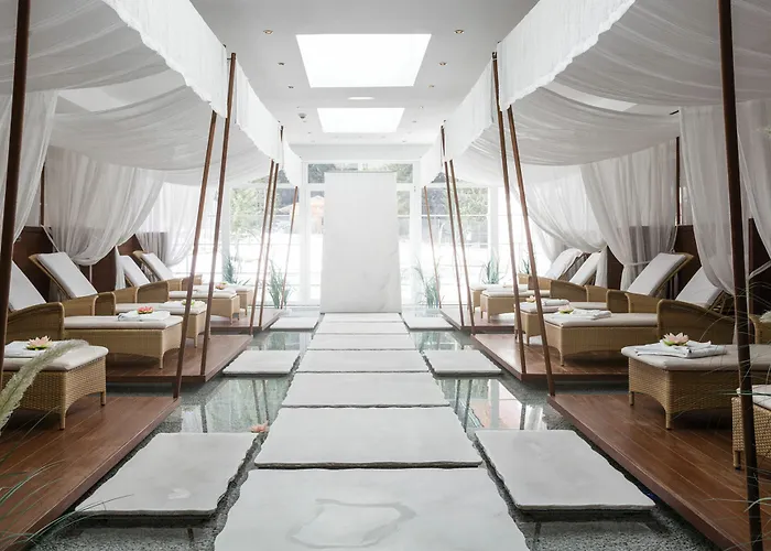 Wellnesshotel ...liebes Rot-flueh