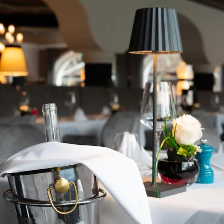 호텔 Wellnesshotel ...liebes Rot-flueh