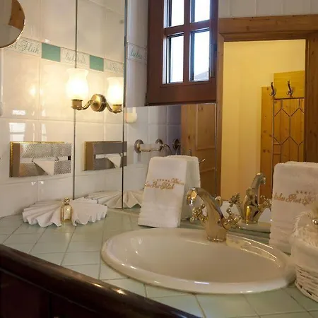 Hotel Wellnesshotel ...liebes Rot-flueh 4*