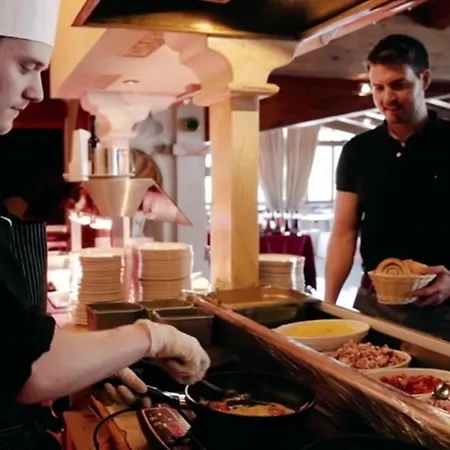 Wellnesshotel ...liebes Rot-flueh Hotel