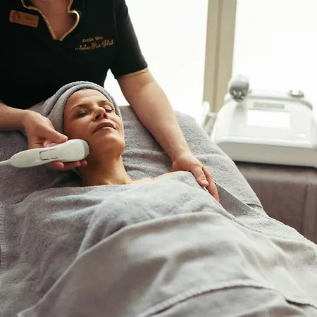 里尔比斯敖特夫健康酒店 4*