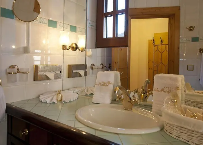 Hotel Wellnesshotel ...liebes Rot-flueh 4*